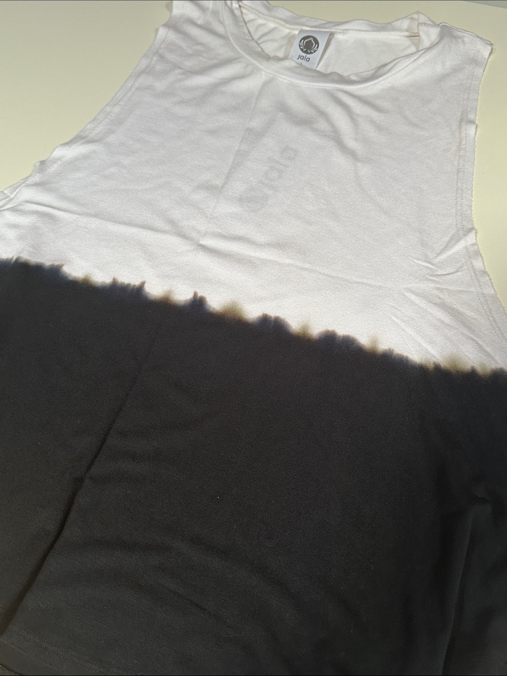 Jala Tank Top - Picture 3 of 9